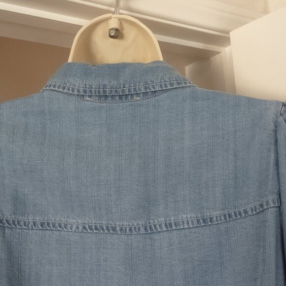 For The Republic Women’s Denim Button-up Shirt  - MEDIUM - Picture 8 of 13